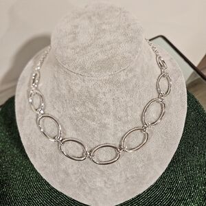 Premier Designs Silver Oval Link Necklace